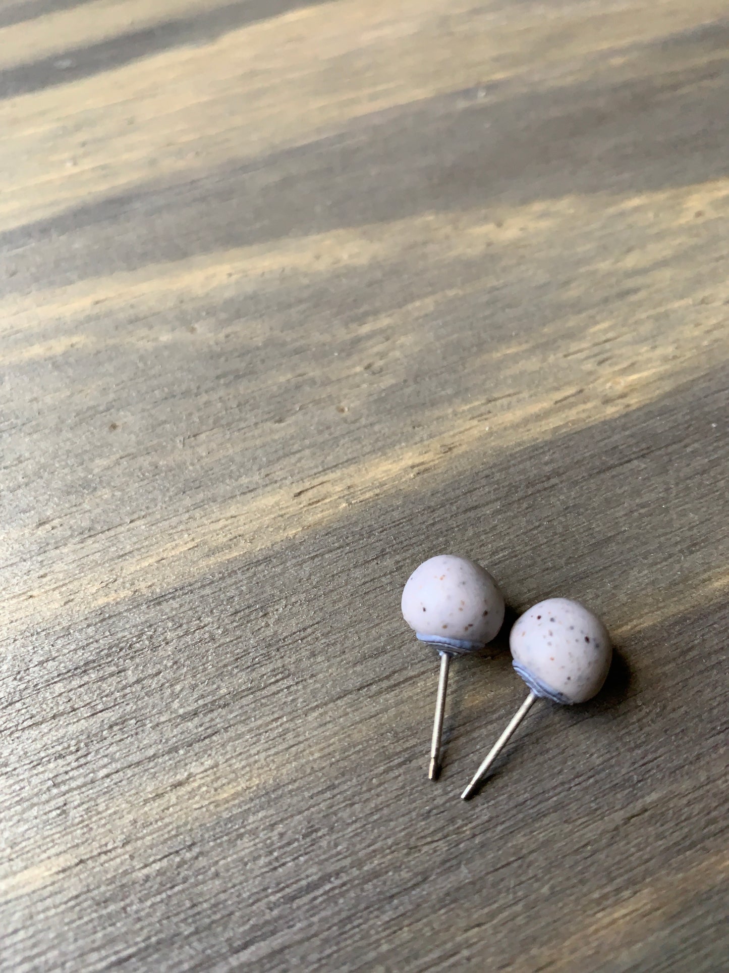 Pop Earrings | Light Gray